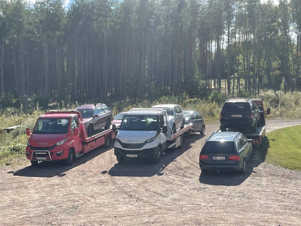 Flera fordon till bilskrot i Partille